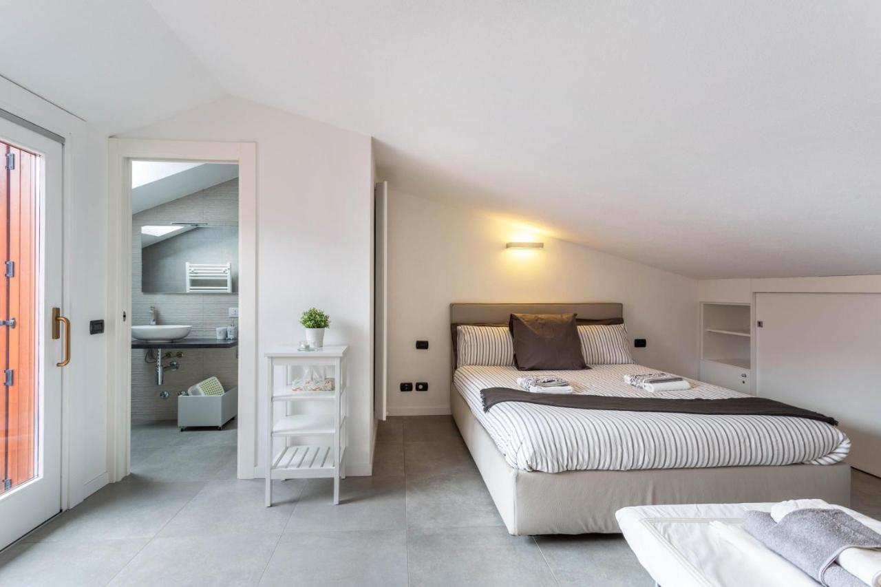 New Eleven Apartment On Como Lake Oliveto Lario 外观 照片