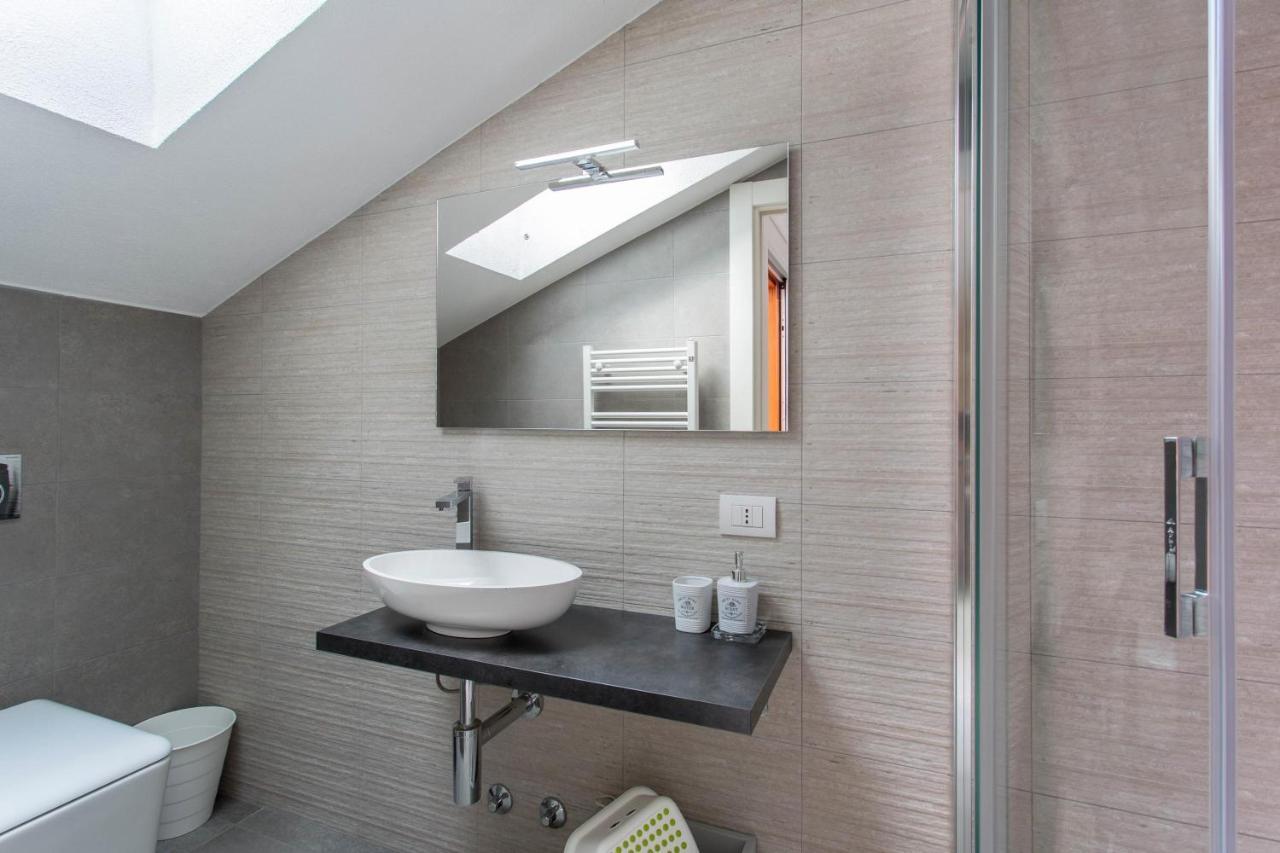 New Eleven Apartment On Como Lake Oliveto Lario 外观 照片